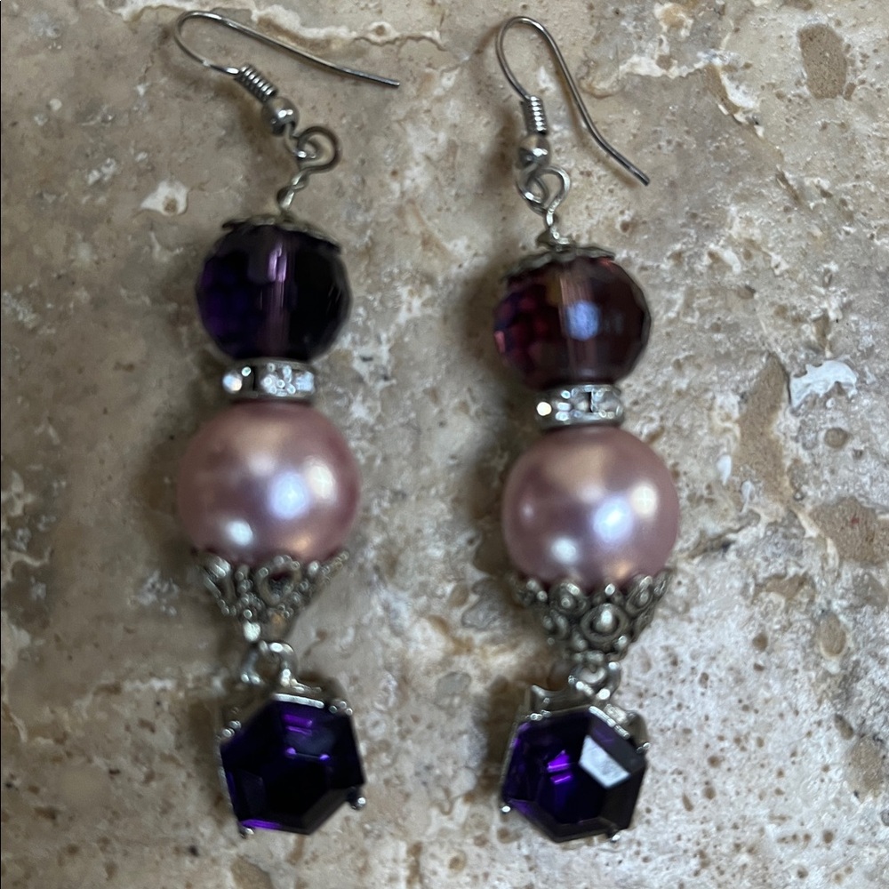Chic Purple and Silver Beaded Earrings